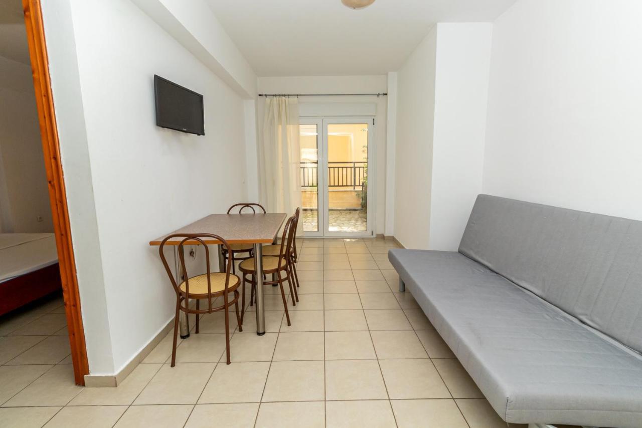 Sunday Mood Apartment Nea Skioni Exterior photo